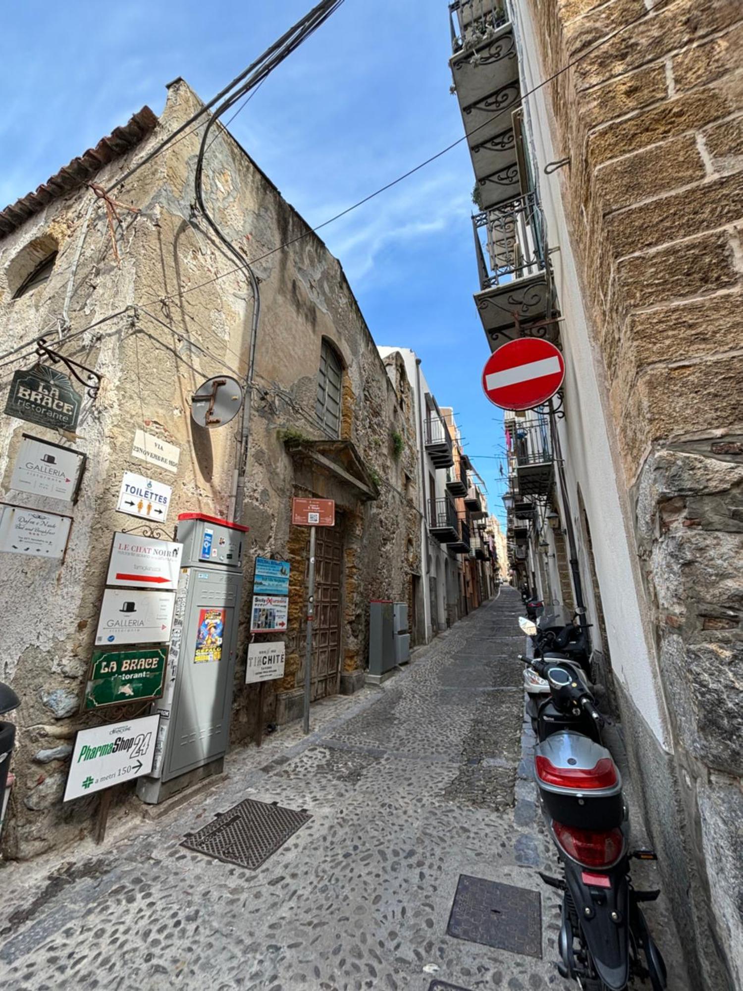 November House Cefalù Exteriér fotografie